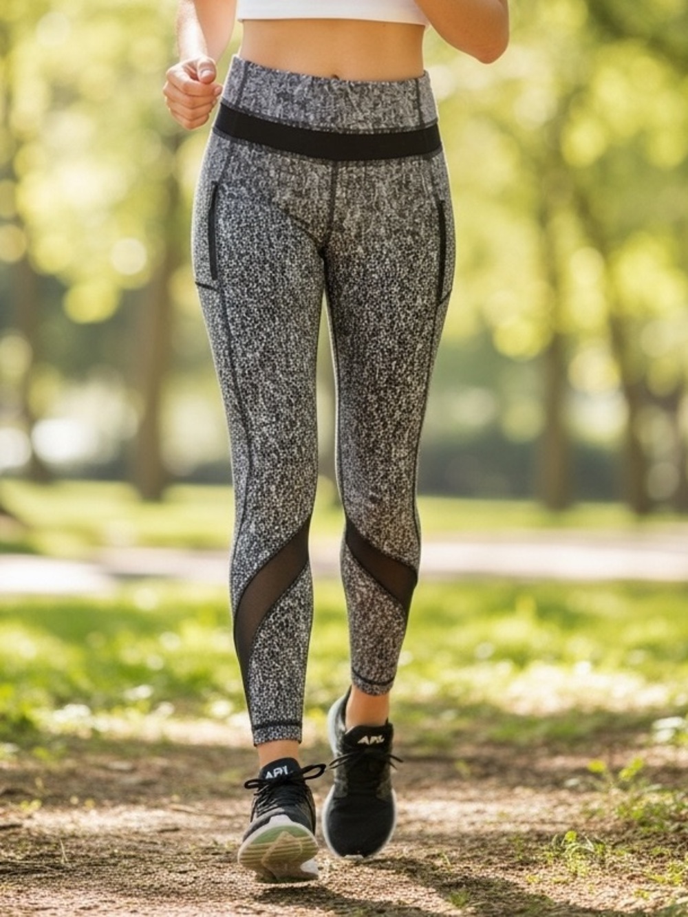 Lululemon Inspire Tight II
Power Luxtreme Suited Jacquard Black White / Black